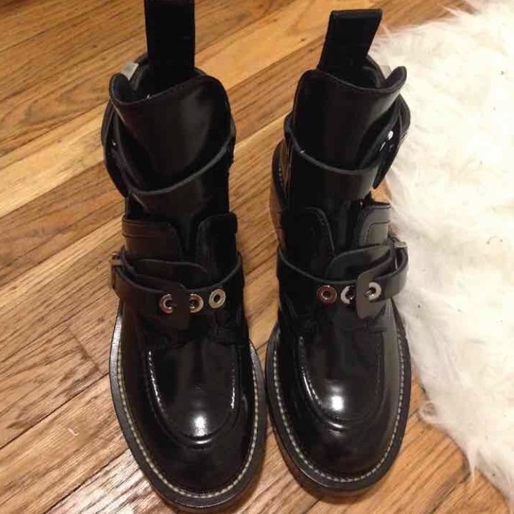 balenciaga ceinture boots sale